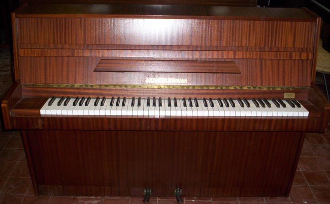 Alexander herrmann piano