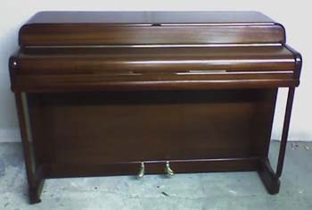Kemble Minx piano 