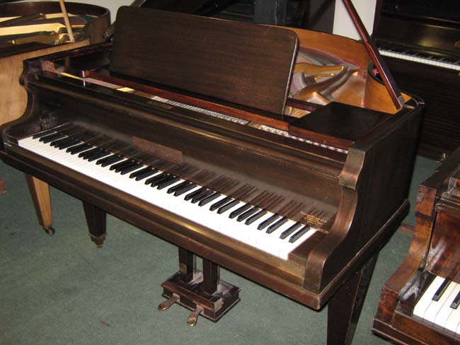 Reisbach grand pianos