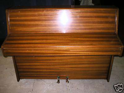 Zender pianos