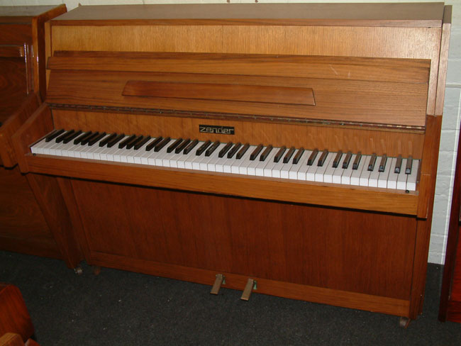  Zender Small Modern Piano