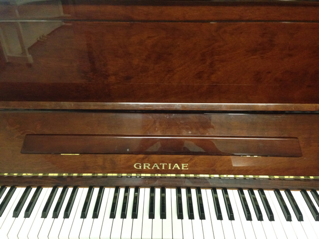 Gratiae piano name.