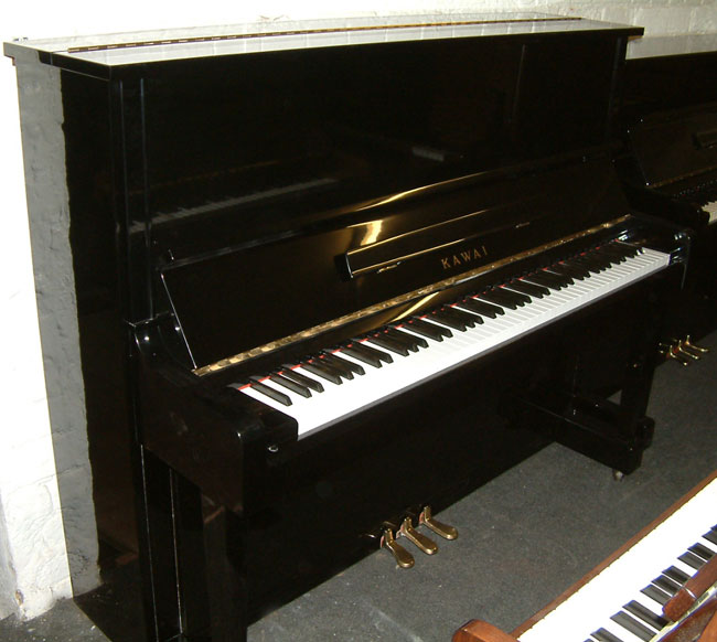 Kawai BS-10 upright piano