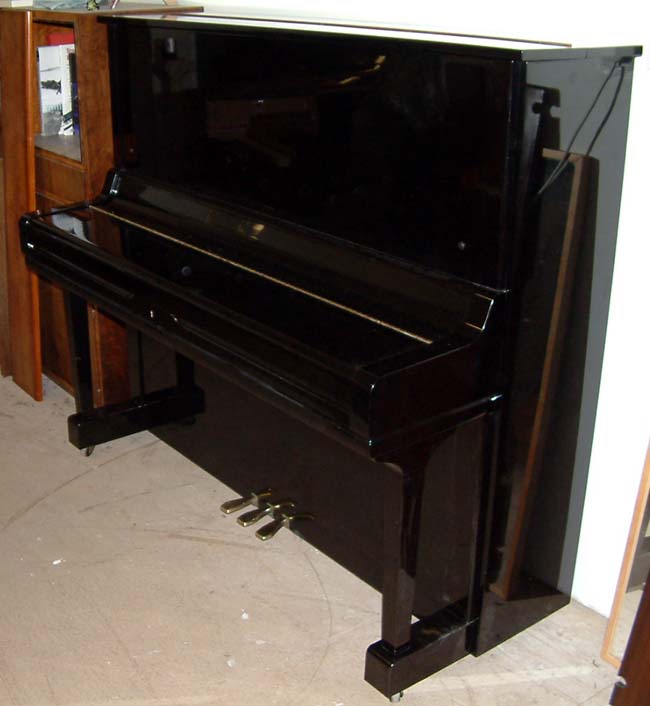 Yamaha U3 Model Piano