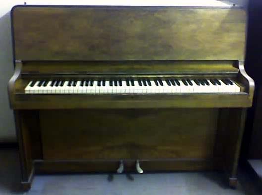 duckson and pinker piano