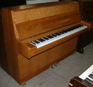 Reid Sohn Oak Piano