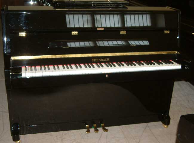 Steinbach 108 small modern pianos