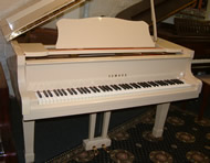 Yamaha G2 Grand Piano