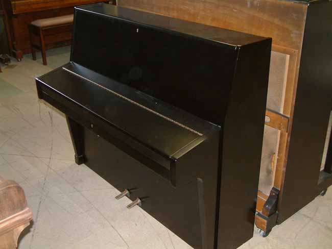  Zender Small Modern Piano