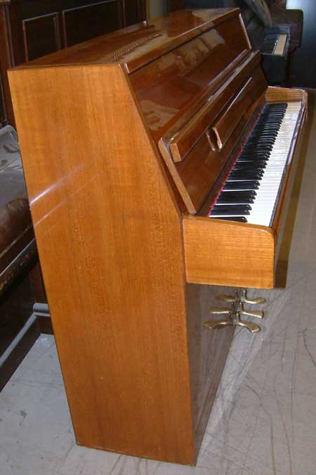 Chinese pianos