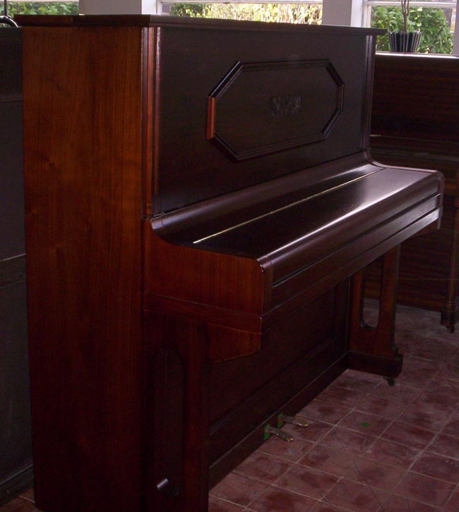 Piano Side