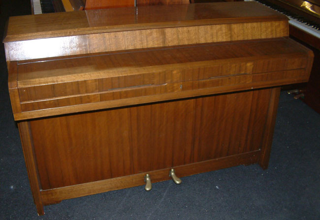Kemble Minx piano 