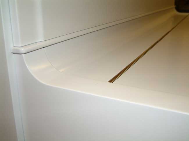 White Yamaha U1