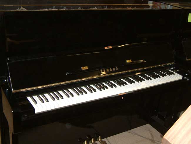 Yamaha U1H used piano