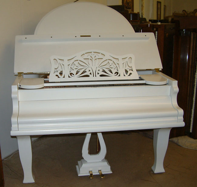 Butterfly Style Grand Piano