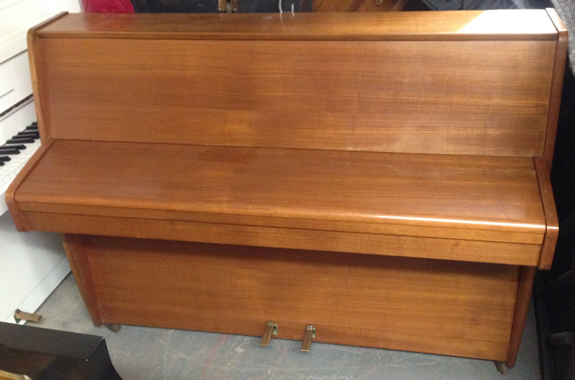 Teak Zender piano